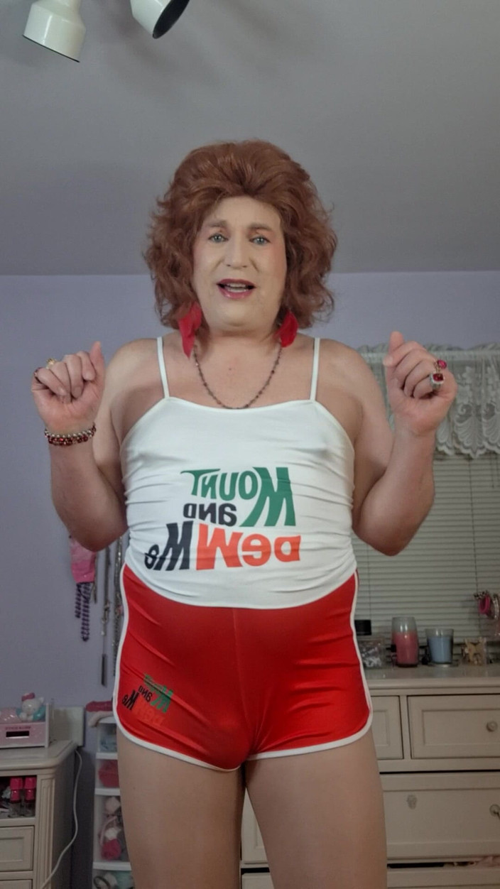 Victoria Lecherri: Minha vida secreta como travesti esposa gostosa!