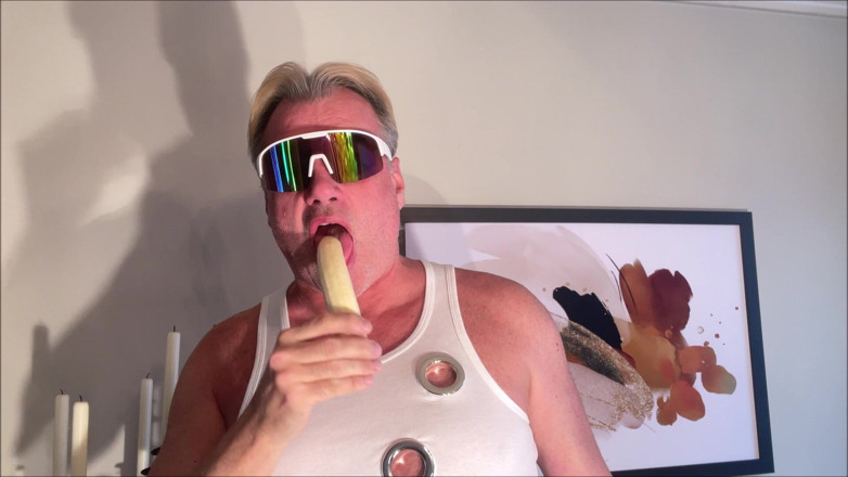 Dom Rod: केला-गांड- 001