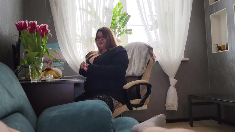Peach Desert: BBW svart klänning och strumpor sammanställning - avsugning och hårt knull...