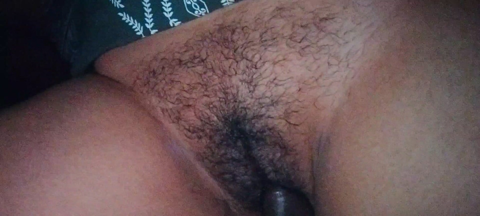Playboyvinz: Vergine figa pelosa della ragazza amallu deflorazione, parte -1