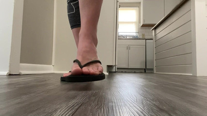 footivities: Flip flop -modellering och dinglande naturliga tår