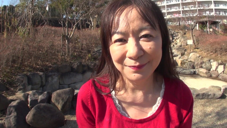 MBM3988: Krs017 Mr. Late Blooming MILF. Don't You Want to See...
