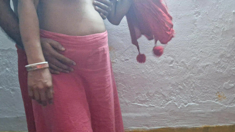 Busty Banuu: Przeleciałem dziewczynę mojego przyjaciela w jej domu