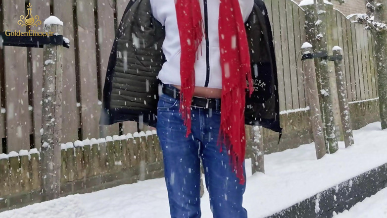 Golden Elixxxir: 18 Year Old Blonde Twink Freezes Naked in -10 Degree Winter -...