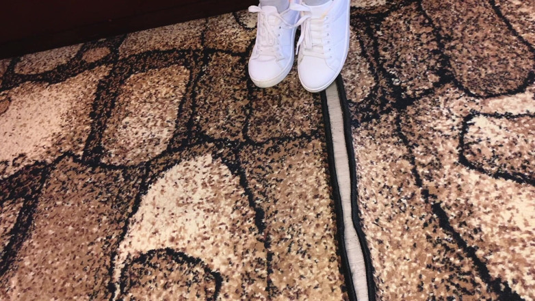 Eva Deva: Foot Fetish Sneakers Sock dan Kaki Terdedah / Sfw