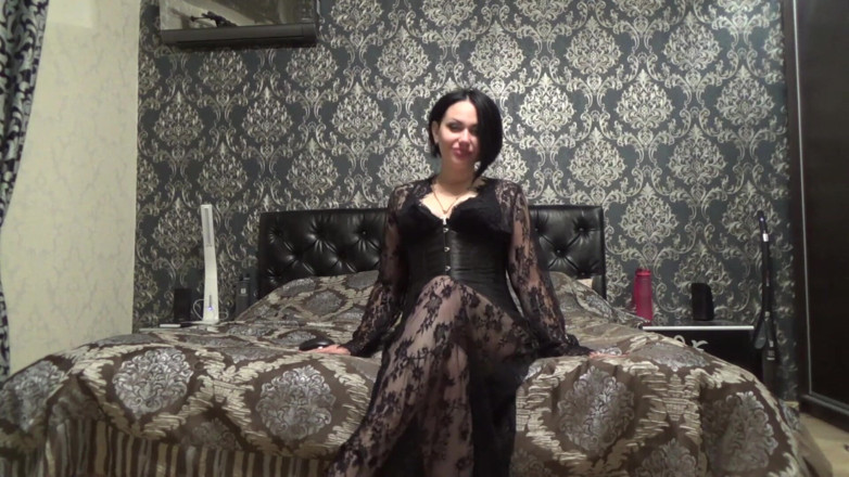 Goddess Misha Goldy: Dominazione femminile Joi versione 2 senza autorizzazione a venire! Con ditalino...
