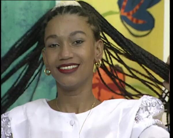 YOUR FIRST PORN: Caribbean Clarissa Gibt Beiden Loechern Eine - Caribbean Clarissa Memberikan Kedua-dua...