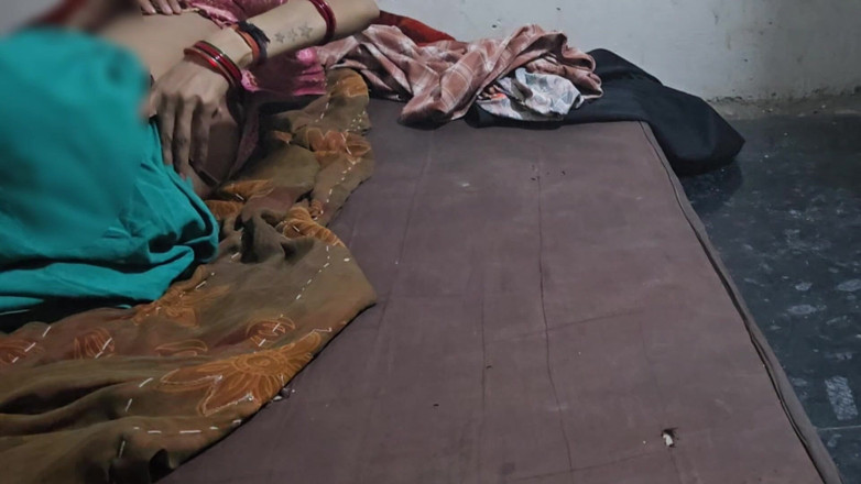 Madhya Sangeeta: Hintli desi hauswaif rani yenge ki chudayi devar ne yenge...