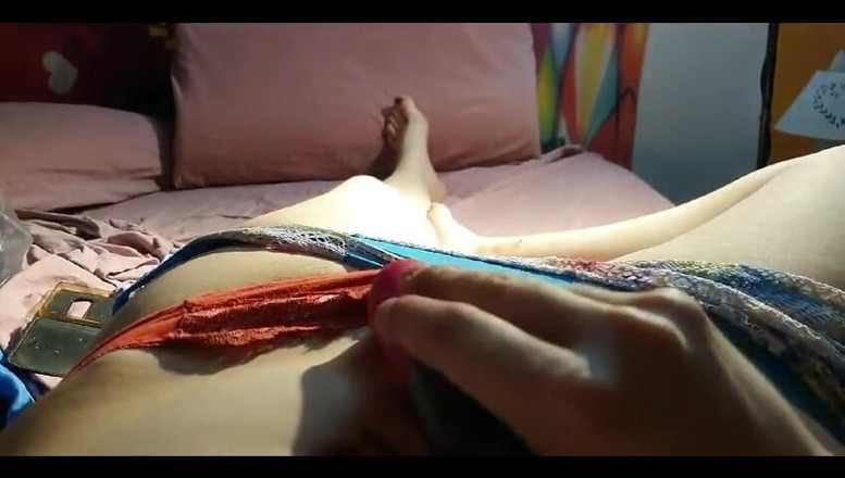 LadyFeet90: Masaj cu vibrator