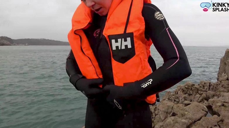 UKCuteGirl Lucy Lauren: Wetsuit and Lifejackets Lucy’s Freezing Comparison