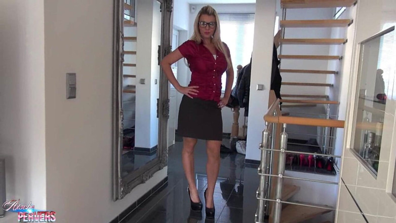 Aische Pervers: Monster Cumshot Before the Meeting