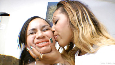 MF Fetish: Fața ta este doar pentru plăcerea mea