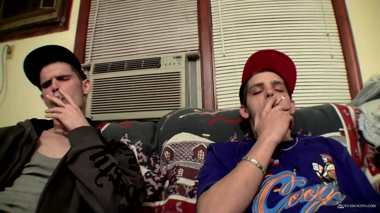 Boys Smoking: Str8 tomurcuklar duman ve vuruş