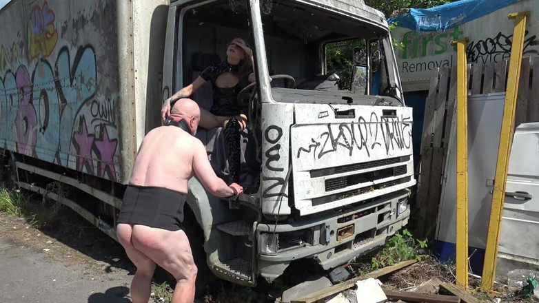 Lady boss: Próby - kult butów