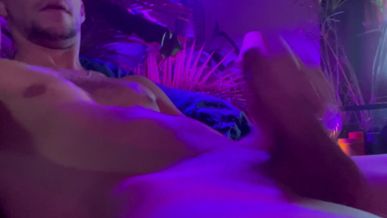 Sexy gardener: Allein