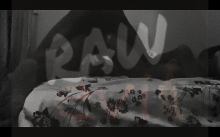 BigBlvckDique: Твінк з пухирчастою дупою трахається