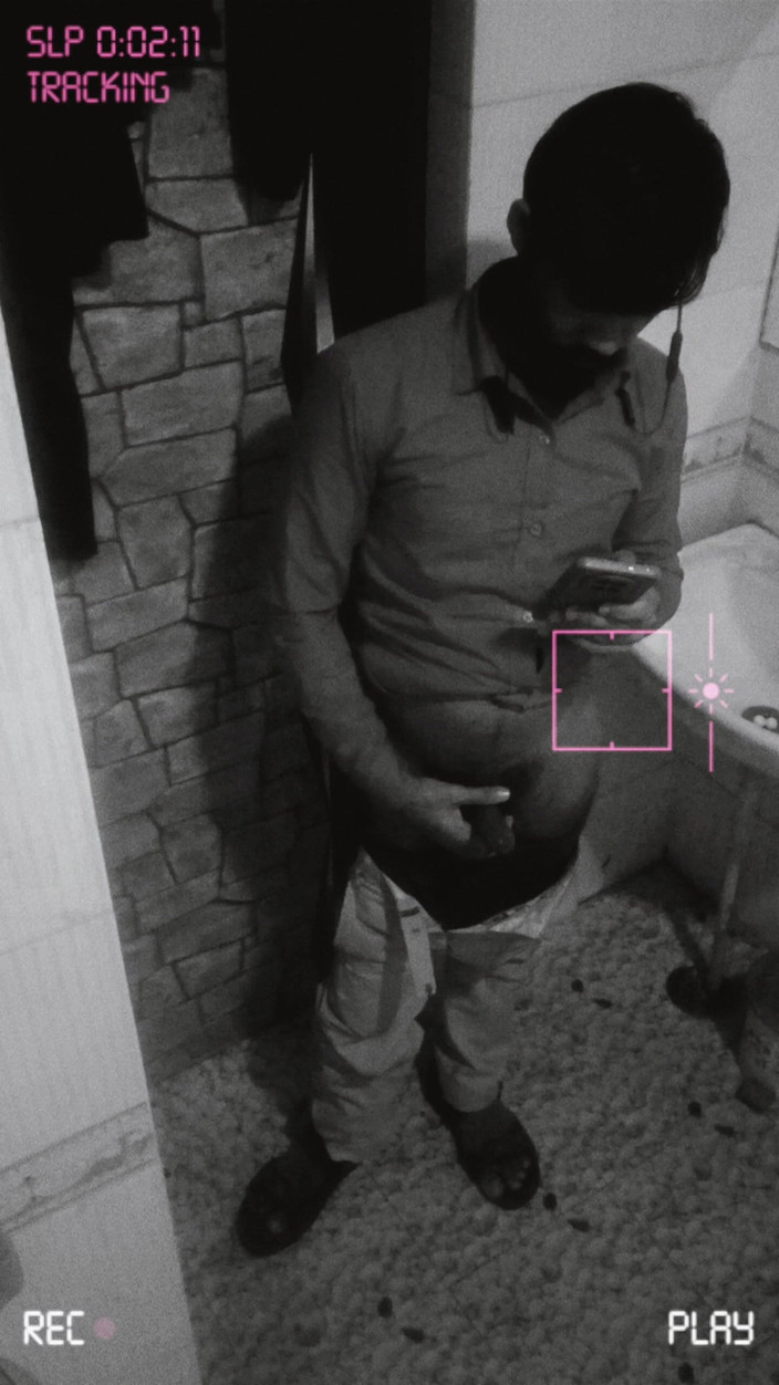 Brijesh 270: Мастурбація