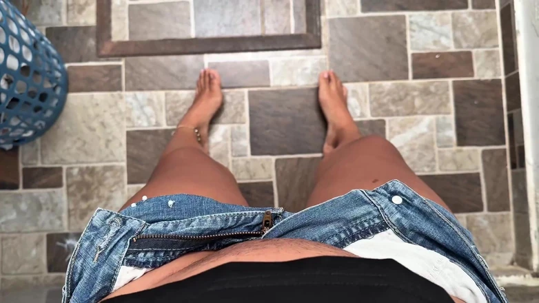 EMY_AND_JONH: Guys These Short Shorts Squeeze My Vagina and I Like...