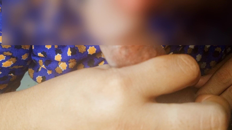 Dhaka sex: La moglie del fratellastro era sola a casa e il...