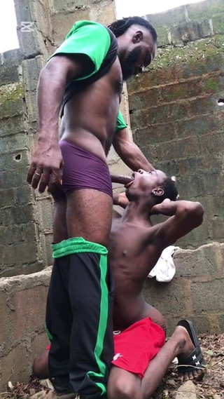 The bigboss: Onu sırt sırta veriyor