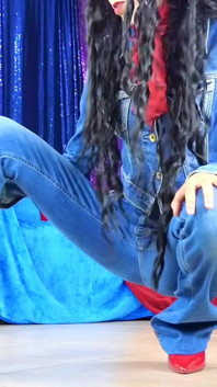 Walking in High Heels and Jeans Asmr