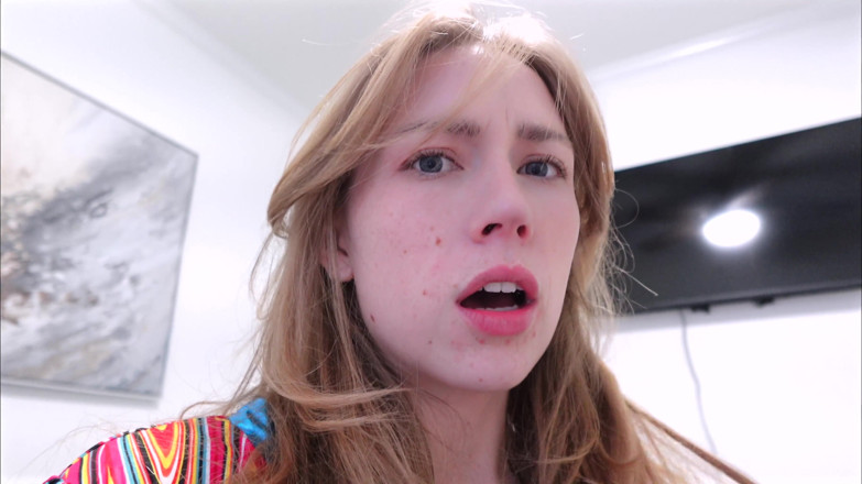 Kink in Time: Stella Elle's Groovy '60s Giantess Domination 4K POV Shrinking Fantasy Awaits!