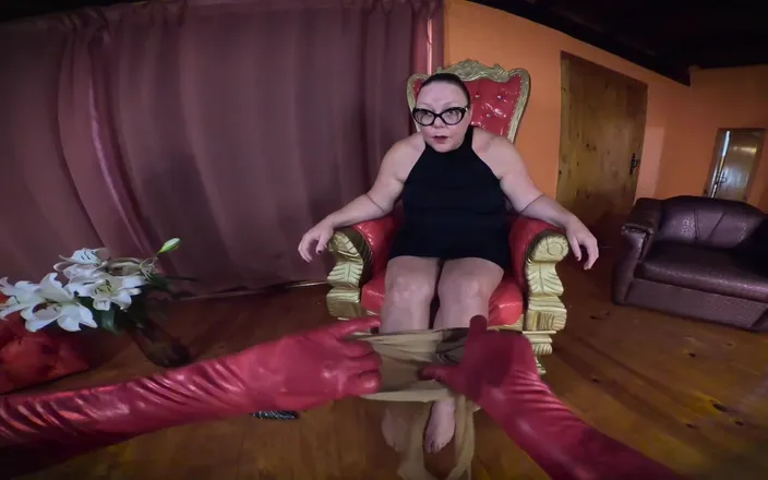 Twisted Nymphs: Twisted Nymphs - Bootlicking - Part 1