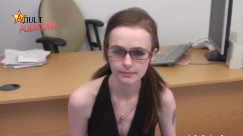 Adult-Auditions: Pequeña Kandese