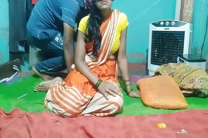 Suzy Pusy: 与 Anjali 发生性关系