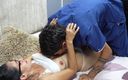 Porno Amateur: Mogen kvinna knullar med massagepojken