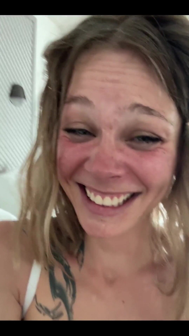 Sneak Peek of Bg (Sammmnextdoor)