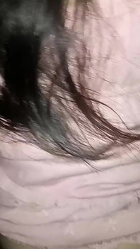 สาวน้อยโดนเย็ดโดยใครก็ได้บนถนนมืด! สาวโดนเย็ดบนถนนมืด