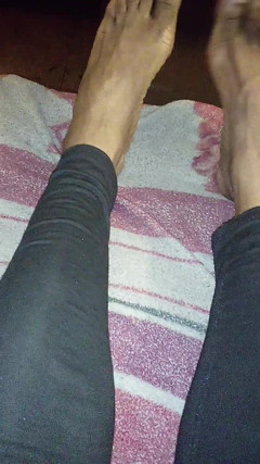Long Legs Thick Thighs Pretty Feet Femboy Bottom Foot Fetish