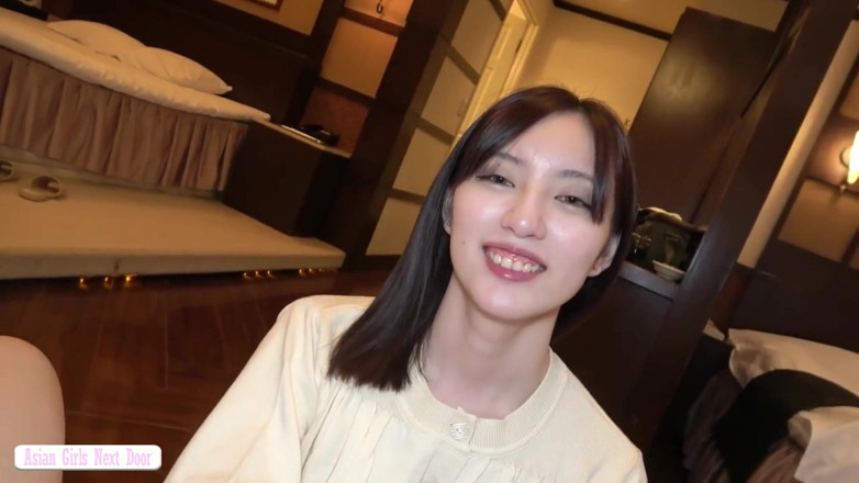 Sky Angel: 最高最令人惊叹的苗条美女回归，把每一刻都变成了纯粹的诱惑