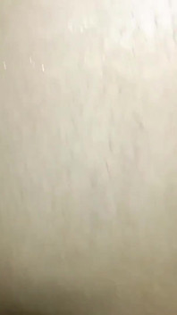 Première baise avec ma copine étudiante en train de baiser ma femme chez moi