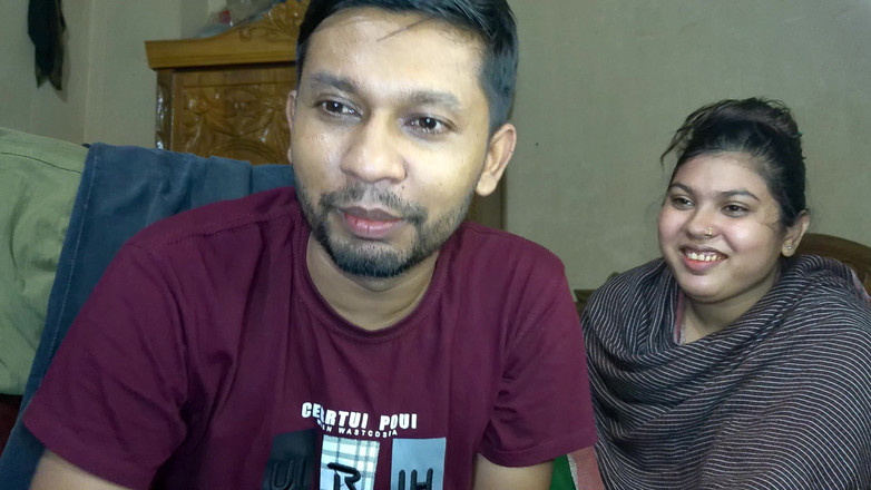 Desi Video BD: Calda bhabi che tradisce il marito teenager dice porcate