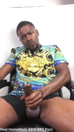 Big black cock BBCee: , je balance ma grosse noire