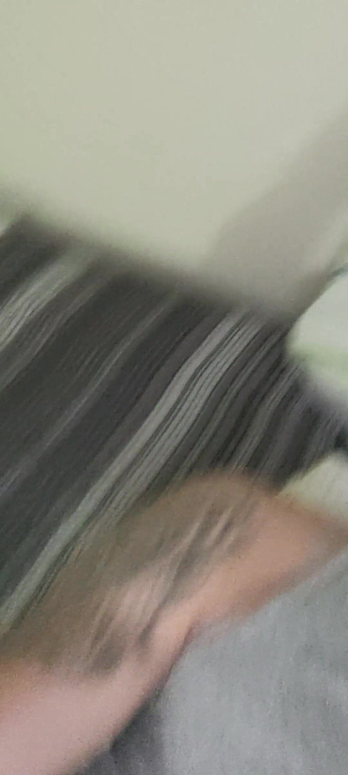 Mikey 21: Ich spiele mit meinem normalgroßen schwanz