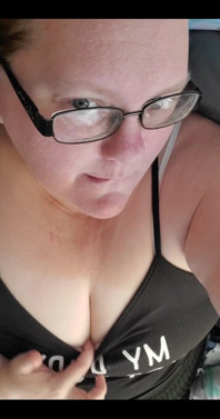 Cum Play with My Titties.