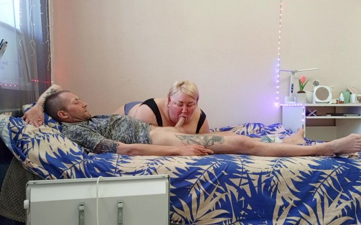 Zona901: Stiefmutter lutscht meinen schwanz, bis ich mit heißem, dickem sperma...