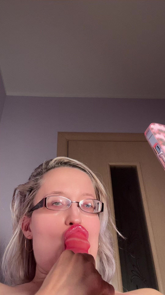 FinDom Goaldigger: Air mani pada blowjob zakar awak