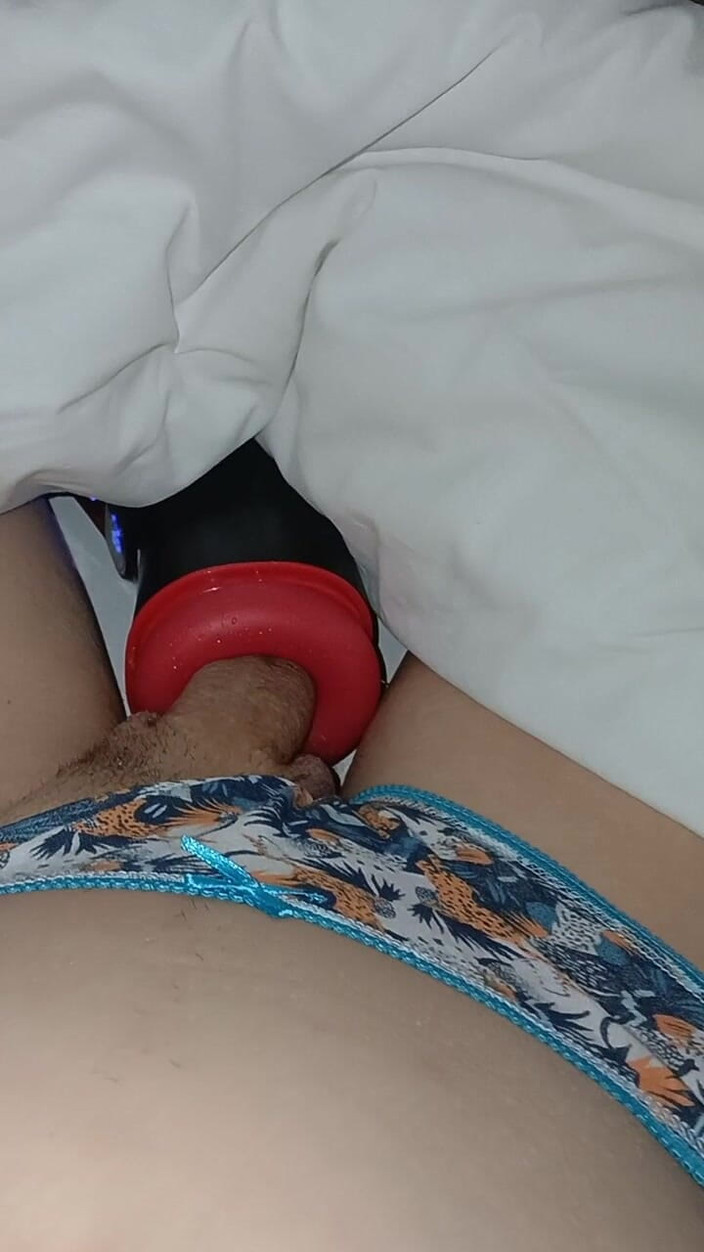 Alicia: Sexuální hračka koukání