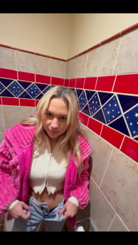 Quick Pee Break During Dinner