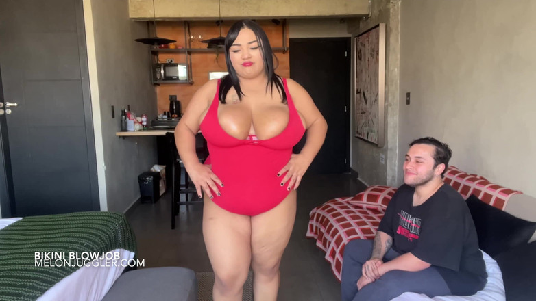 Melon Juggler: Nayara ledu si model semok dengan pakaian renang dan telan...