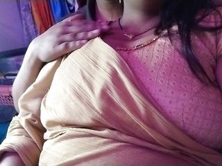 HotGirl21: Hete Desi sexy vrouw met grote borsten en dorpsvriend romantiek...