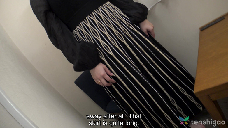 Tenshigao: Fata cabaret Kanon Ichijyo vine la hotelul nostru astăzi pentru...