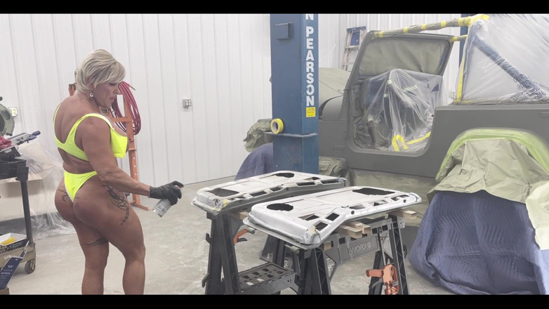Musclemama4u: Jeep Is Primed