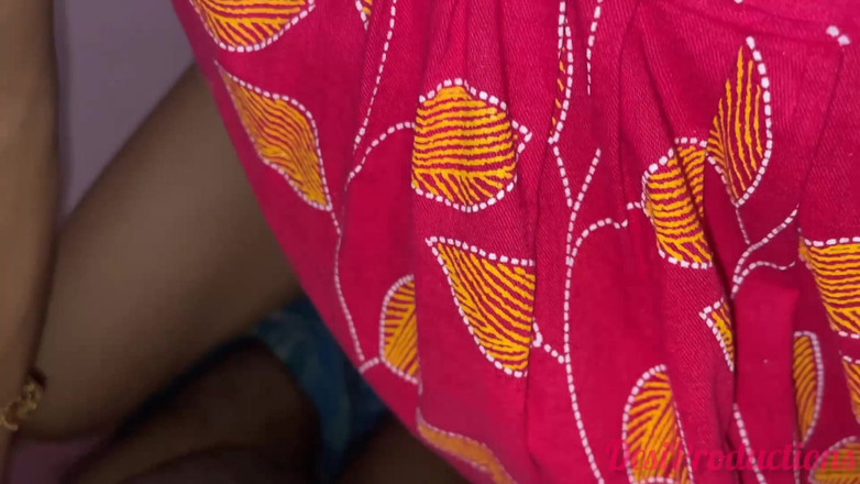 Desiproductionss: Indian Husband and Wife Having Fun in Home