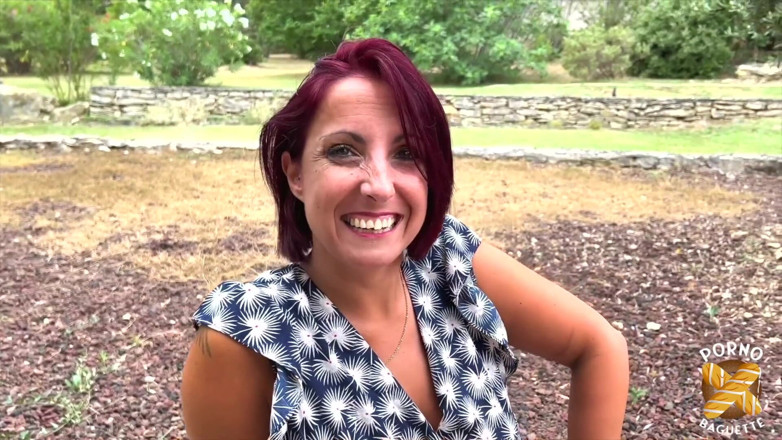 Porno Baguette: Vanessa, two cocks for a very naughty milf