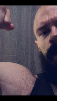 Feel That Huge Meaty Arm!